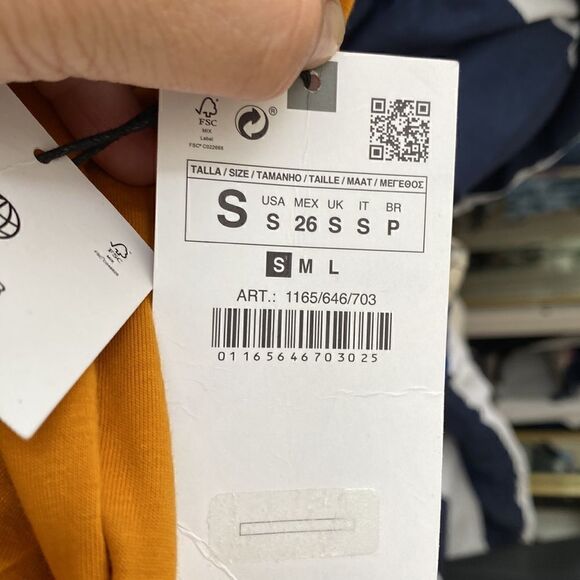 Zara orange strapless tube maxi t-shirt dress. Small, built in tube bra. No belt - Picture 3 of 3